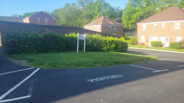 109 N Broadway M12, White Plains, NY 10603