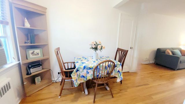109 N Broadway M12, White Plains, NY 10603