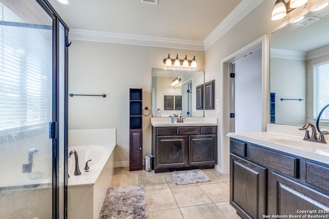 734 Teatro, San Antonio, TX 78253