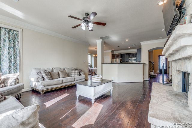 734 Teatro, San Antonio, TX 78253