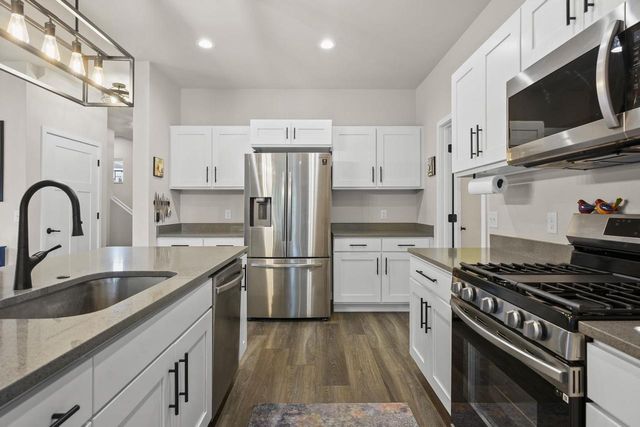 5344 Magdalene Court, Middleton, WI 53562