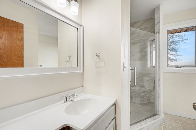 6386 E Washington, Ithaca, MI 48847