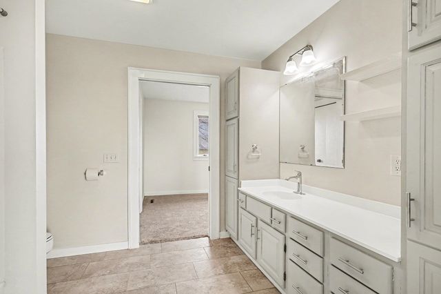 6386 E Washington, Ithaca, MI 48847