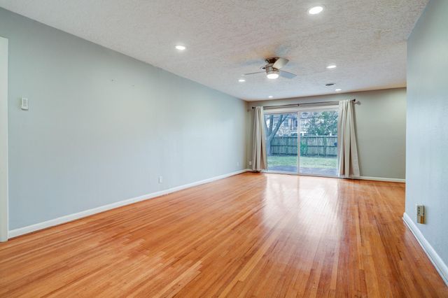 8610 Bevlyn Drive, Houston, TX 77025