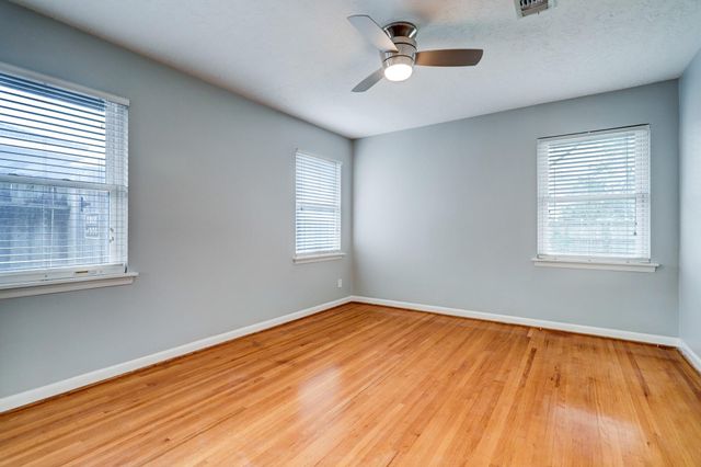 8610 Bevlyn Drive, Houston, TX 77025