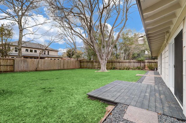 8610 Bevlyn Drive, Houston, TX 77025