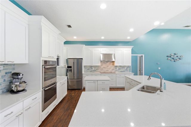 17024 WINNERS CIRCLE, Odessa, FL 33556