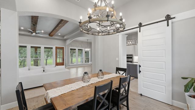 138 Wood Valley, Adkins, TX 78101