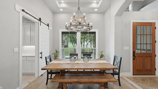 138 Wood Valley, Adkins, TX 78101