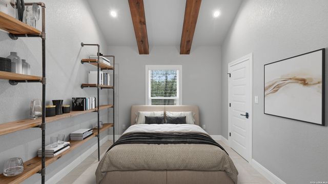 138 Wood Valley, Adkins, TX 78101