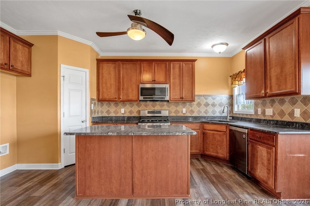 5929 Lillytrotter Drive, Hope Mills, NC 28348 — photo 10