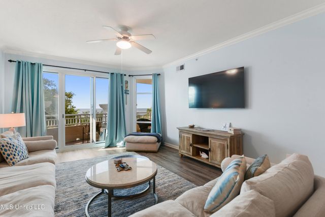 2230 Beach Drive, 304, Gulfport, MS 39507