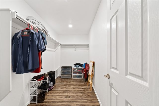 816 Brook Street, Gentry, AR 72734