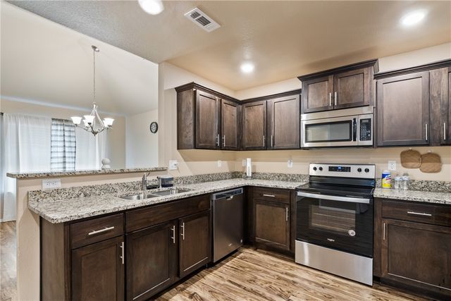 816 Brook Street, Gentry, AR 72734