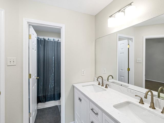 14215 Grove Estates Lane, Cypress, TX 77429