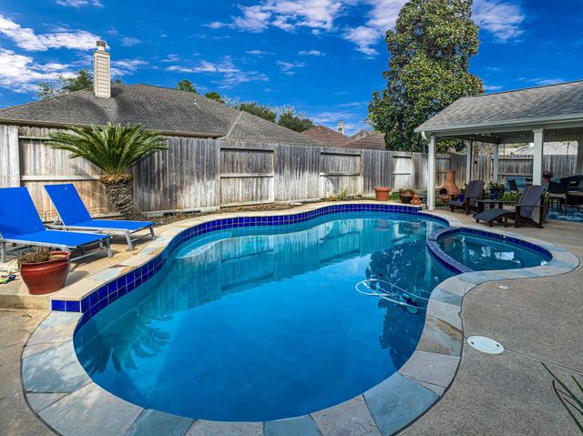 14215 Grove Estates Lane, Cypress, TX 77429