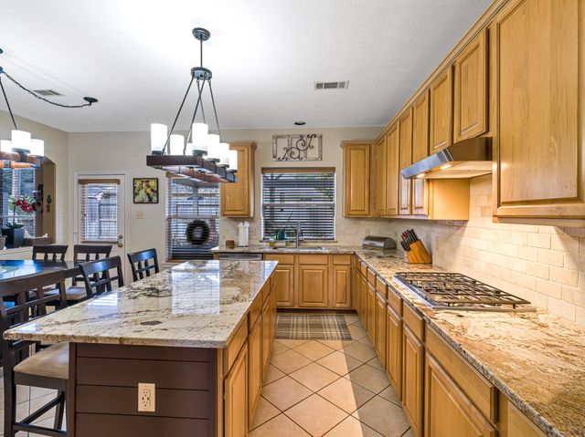 14215 Grove Estates Lane, Cypress, TX 77429