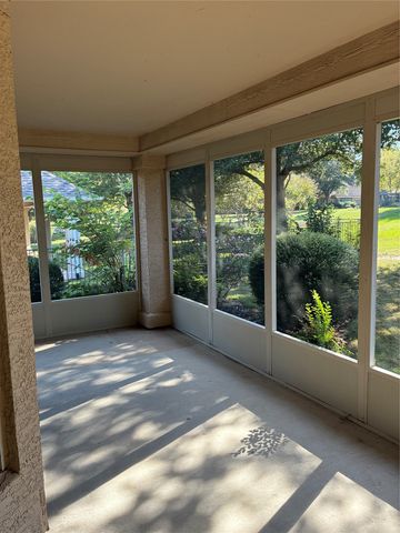 10009 Hanford Drive, Denton, TX 76207