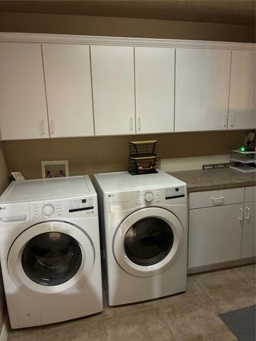 10009 Hanford Drive, Denton, TX 76207