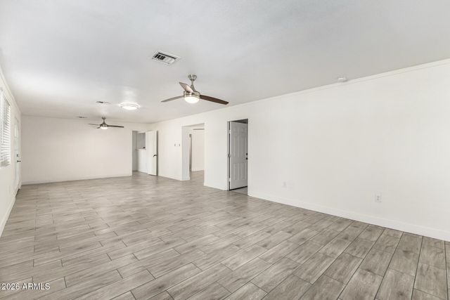 3920 W HARMONT Drive, Phoenix, AZ 85051