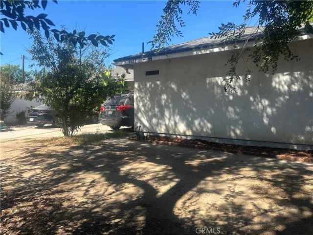 7921 Owensmouth, Los Angeles, CA 91304