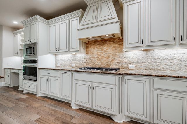 1210 Cornwall Way, Kingwood, TX 77339