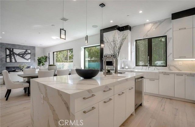 15926 Morrison, Encino (los Angeles), CA 91436