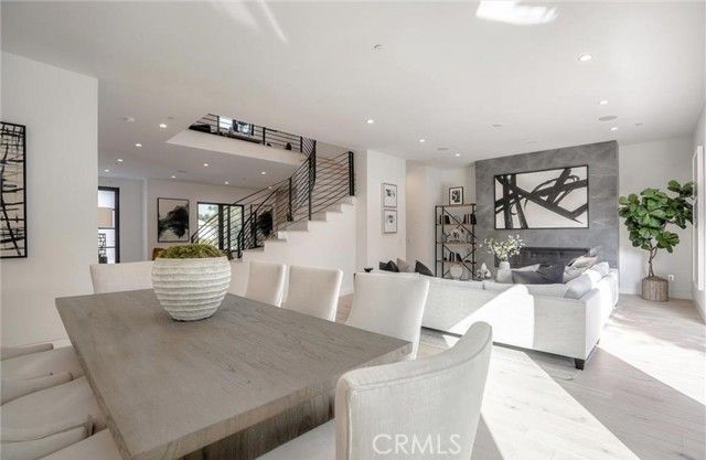 15926 Morrison, Encino (los Angeles), CA 91436