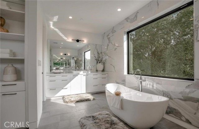 15926 Morrison, Encino (los Angeles), CA 91436