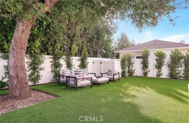 15926 Morrison, Encino (los Angeles), CA 91436
