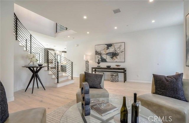 15926 Morrison, Encino (los Angeles), CA 91436