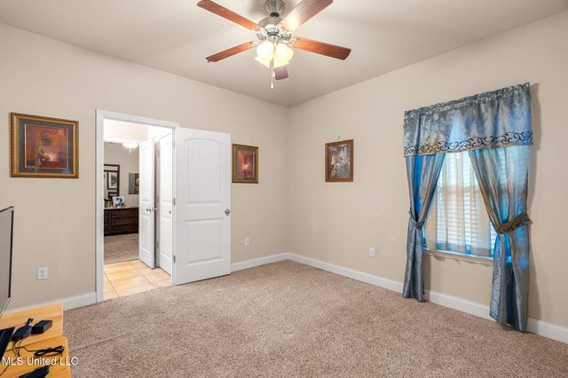 63 N Founders Way, Hattiesburg, MS 39401