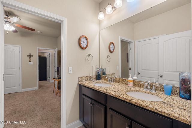 63 N Founders Way, Hattiesburg, MS 39401