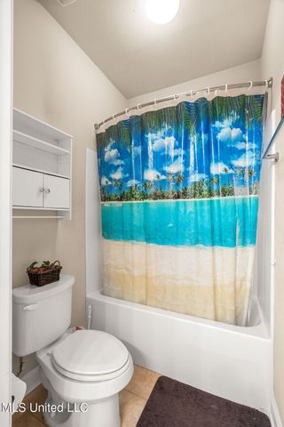 63 N Founders Way, Hattiesburg, MS 39401