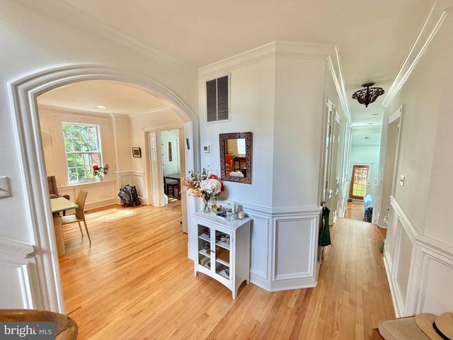 7538 MORNINGSIDE DR NW, Washington, DC 20012