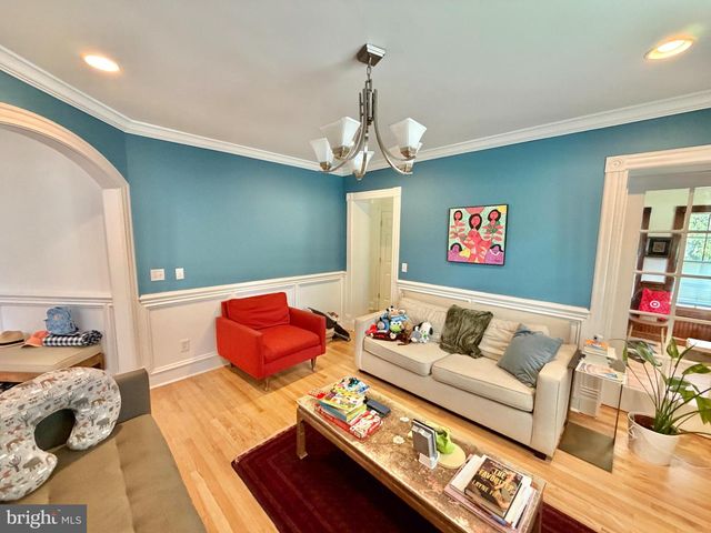 7538 MORNINGSIDE DR NW, Washington, DC 20012