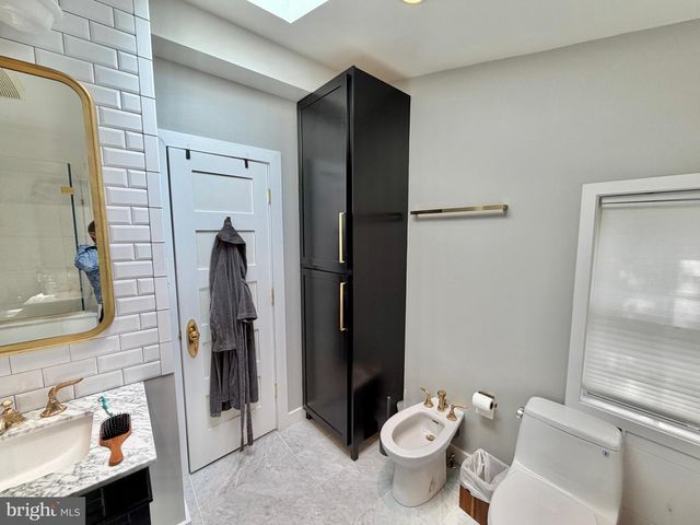 7538 MORNINGSIDE DR NW, Washington, DC 20012