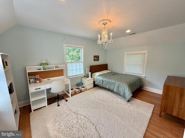 7538 MORNINGSIDE DR NW, Washington, DC 20012
