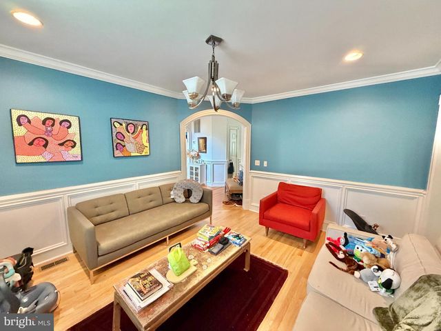 7538 MORNINGSIDE DR NW, Washington, DC 20012