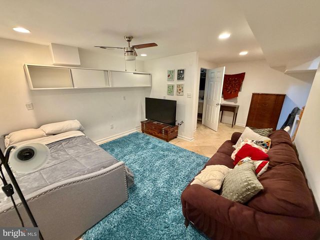 7538 MORNINGSIDE DR NW, Washington, DC 20012