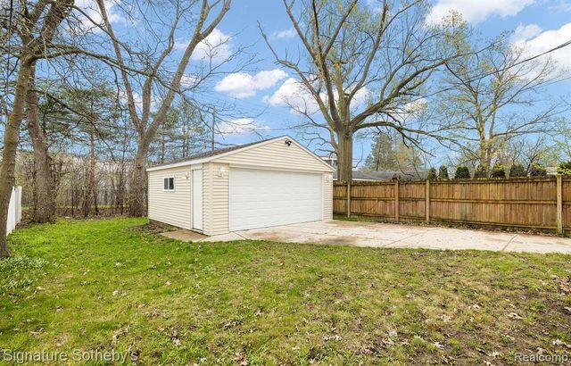 3128 Harvard Road, Royal Oak, MI 48073