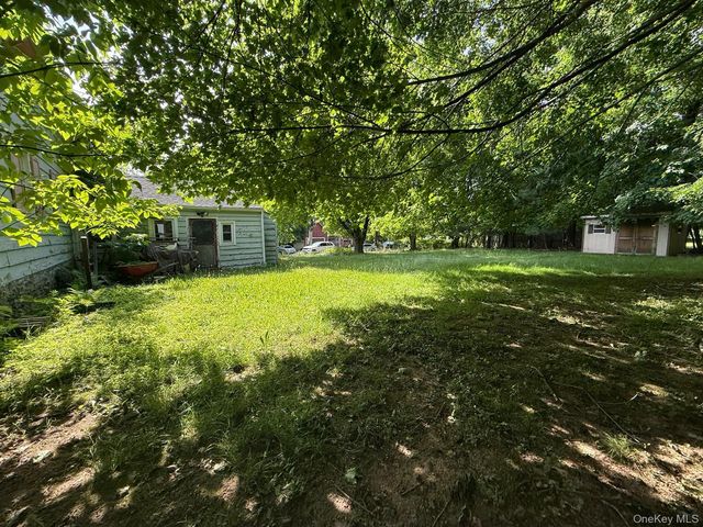 172 Viola Road, Monsey, NY 10952