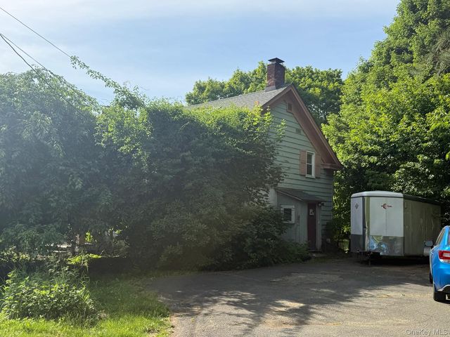 172 Viola Road, Monsey, NY 10952