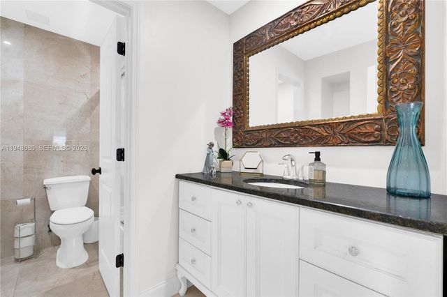 15588 SW 95th St, Miami, FL 33196