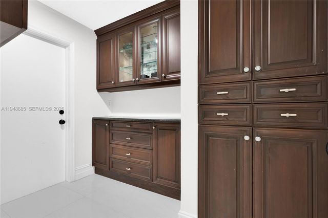 15588 SW 95th St, Miami, FL 33196