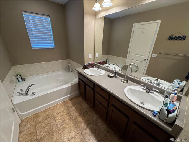8087 E 53rd Drive, Denver, CO 80238
