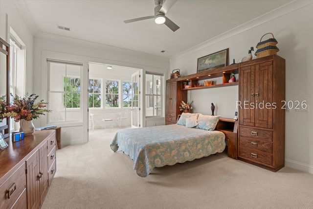 12 Creek Cove Ln, Hilton Head Island, SC 29926