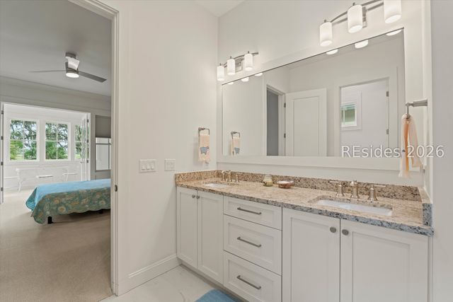 12 Creek Cove Ln, Hilton Head Island, SC 29926