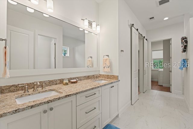 12 Creek Cove Ln, Hilton Head Island, SC 29926