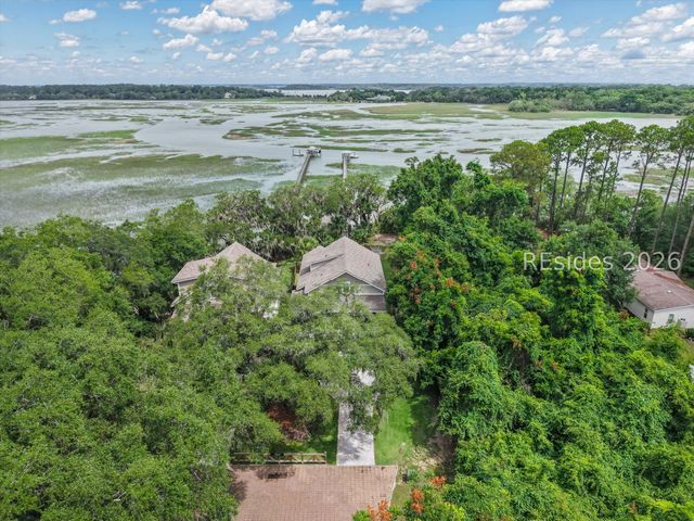 12 Creek Cove Ln, Hilton Head Island, SC 29926